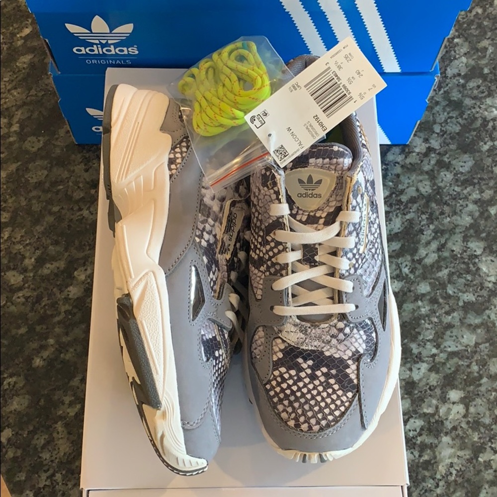 Adidas Falcon W Crystal White $$$